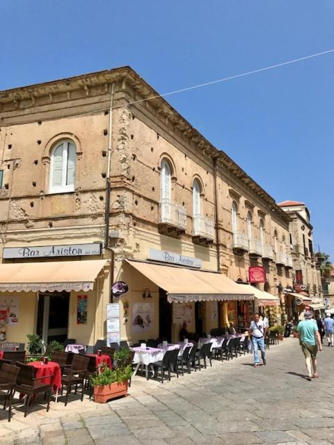 Palazzo Naso Bed and Breakfast Tropea Εξωτερικό φωτογραφία